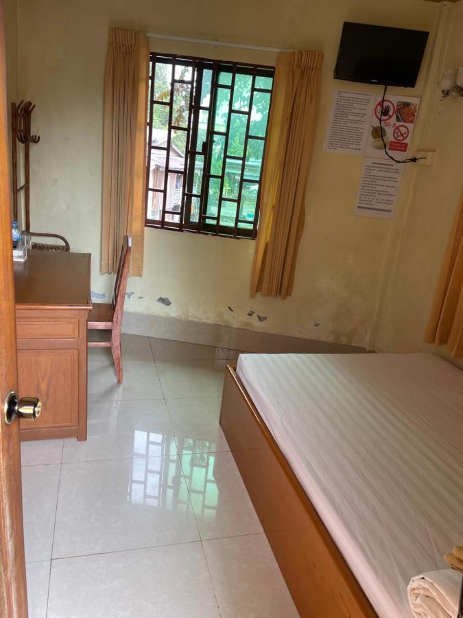 Apsara Guest House Kampot City ภายนอก รูปภาพ