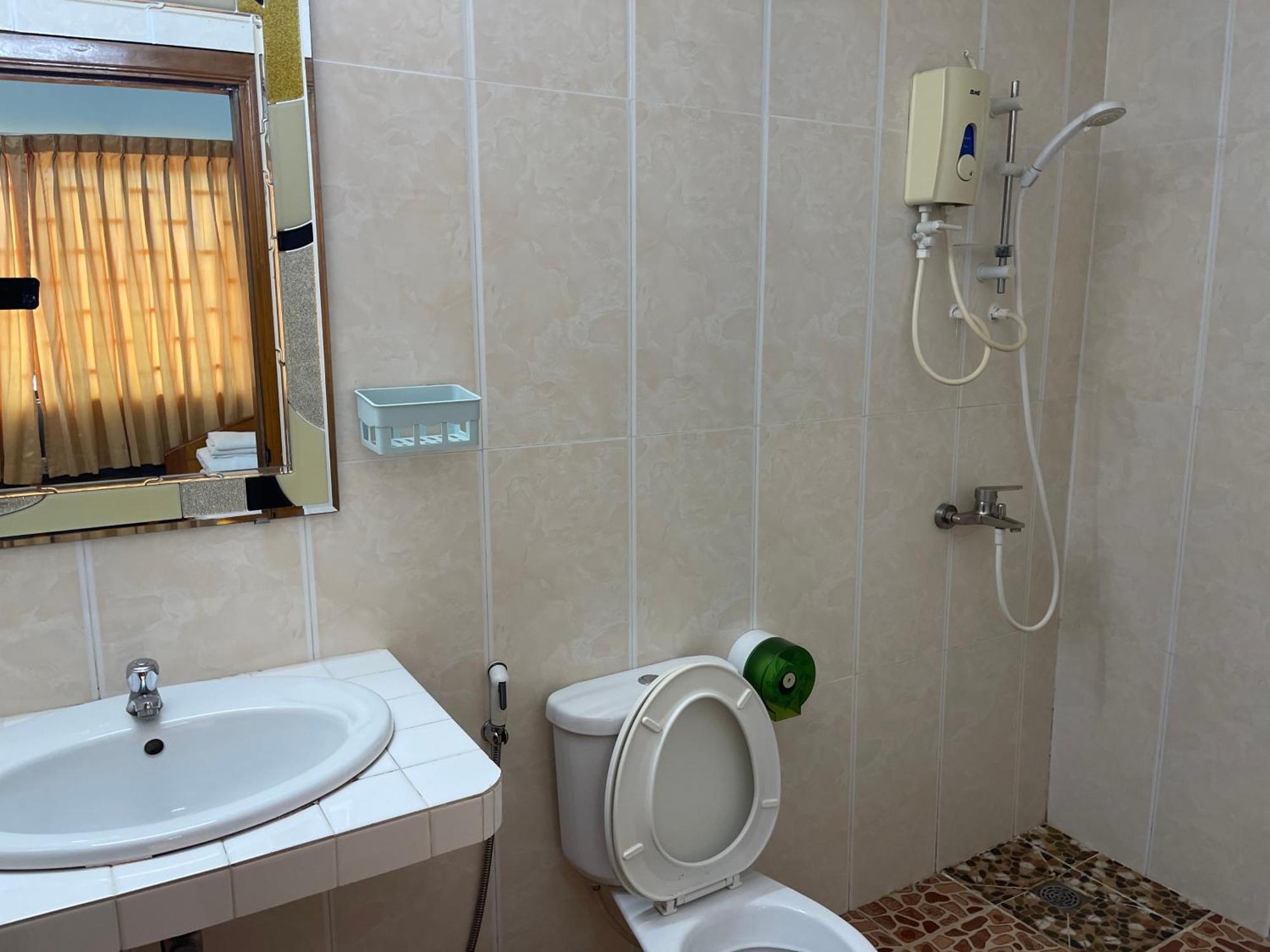 Apsara Guest House Kampot City ภายนอก รูปภาพ